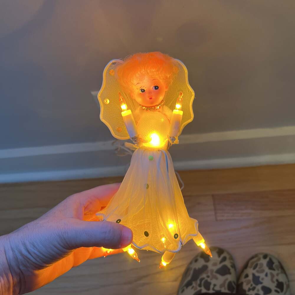 Vintage Lighted Angel Christmas Tree Topper/ 10 lights/6inch